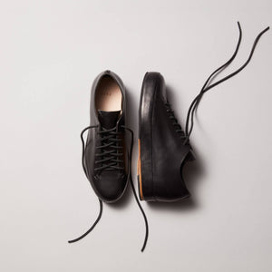 Hand Sewn Black Leather Sneaker Classic Low FEIT